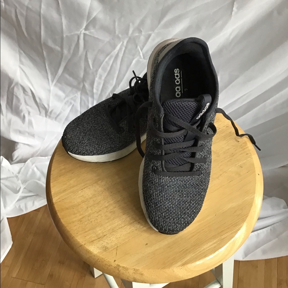Black Adidas Cloudfoam Size 6